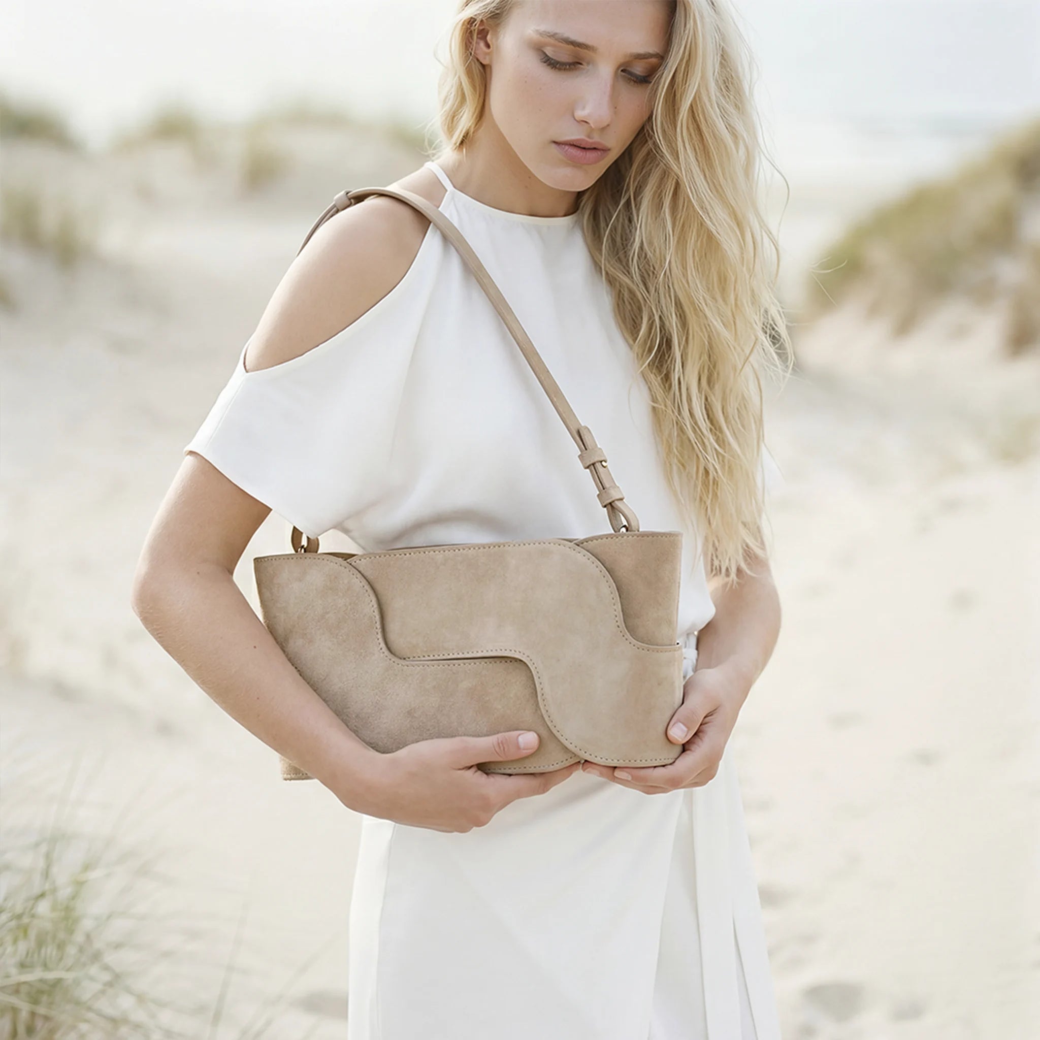 Panna 7 | piasek - zamsz -2