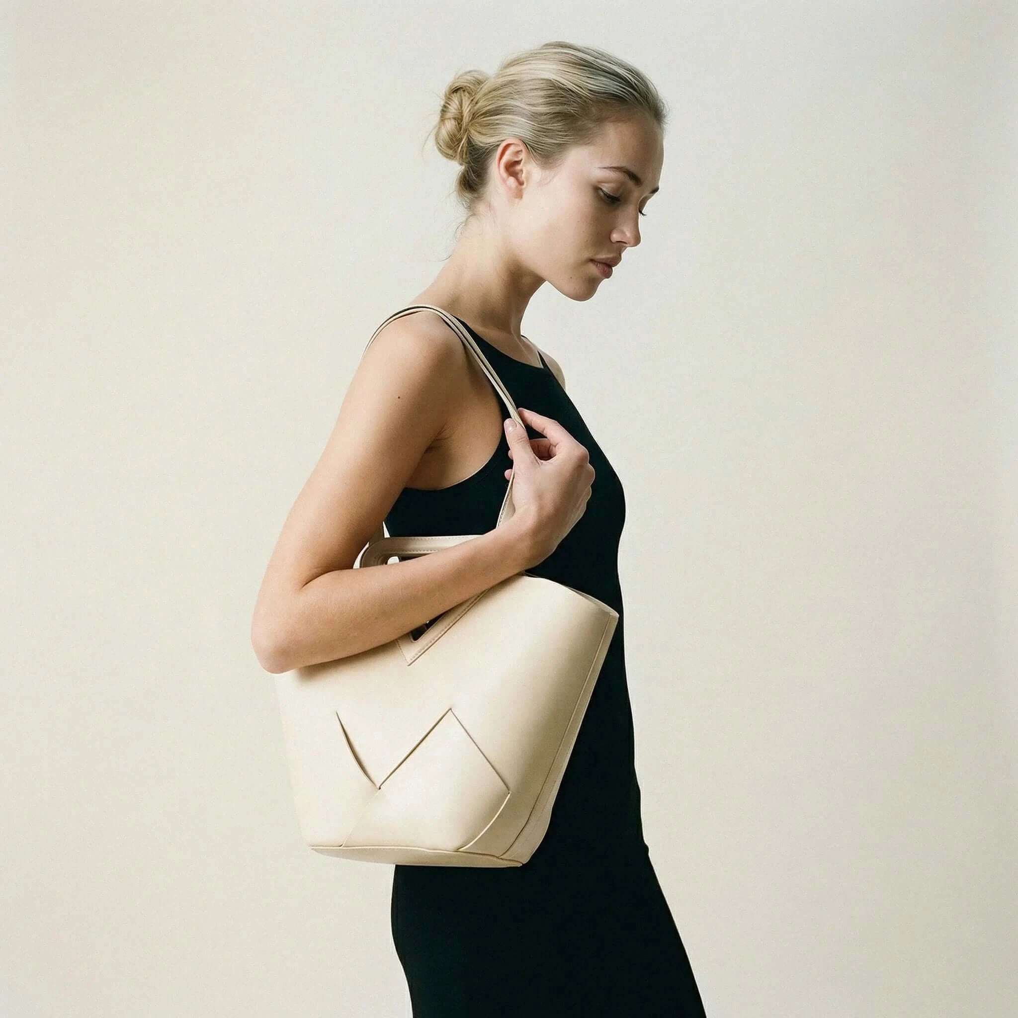 PANNA No.3 SMALL | Dark Chocolate -1