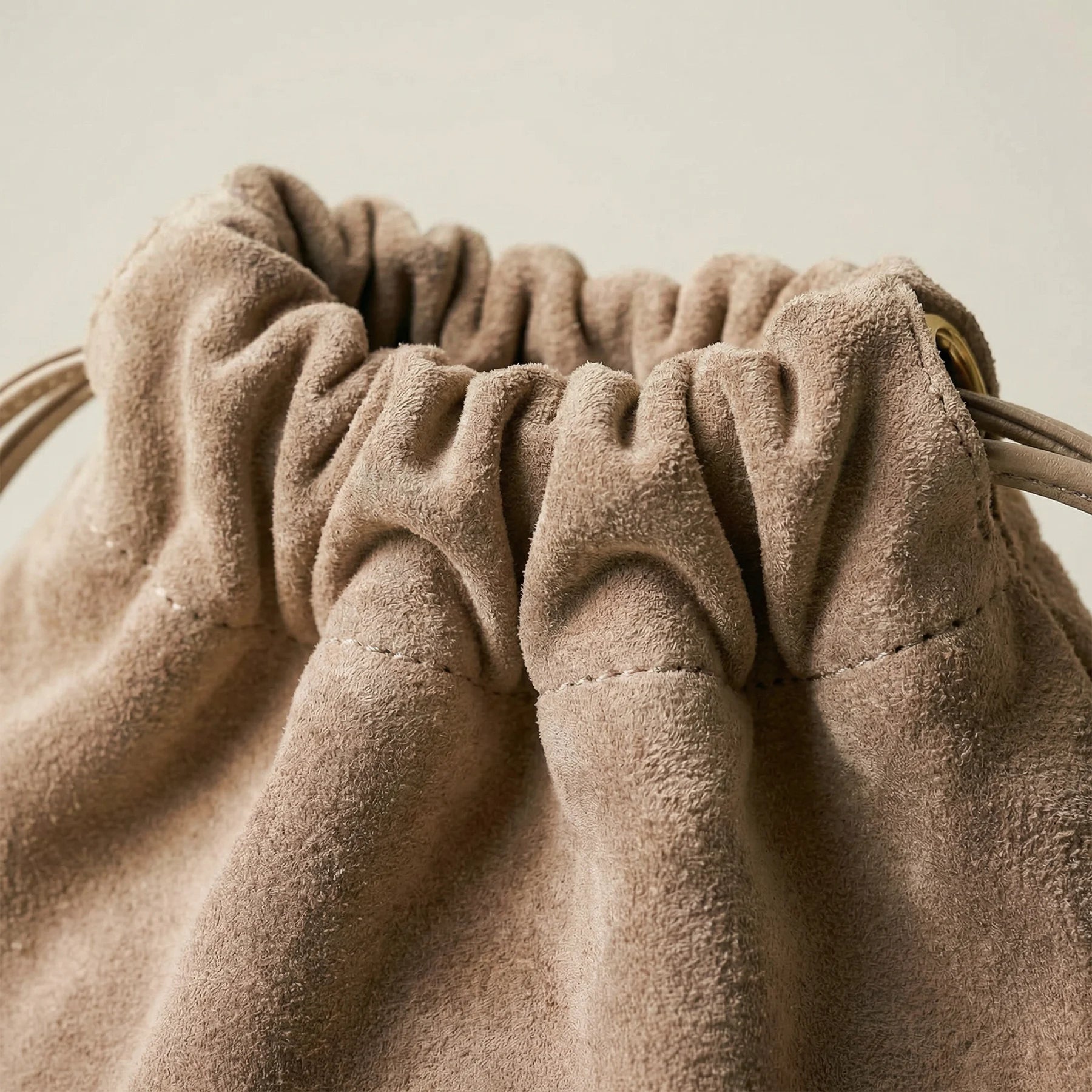 Woreczek do Panna 5 | zamsz - krem -3