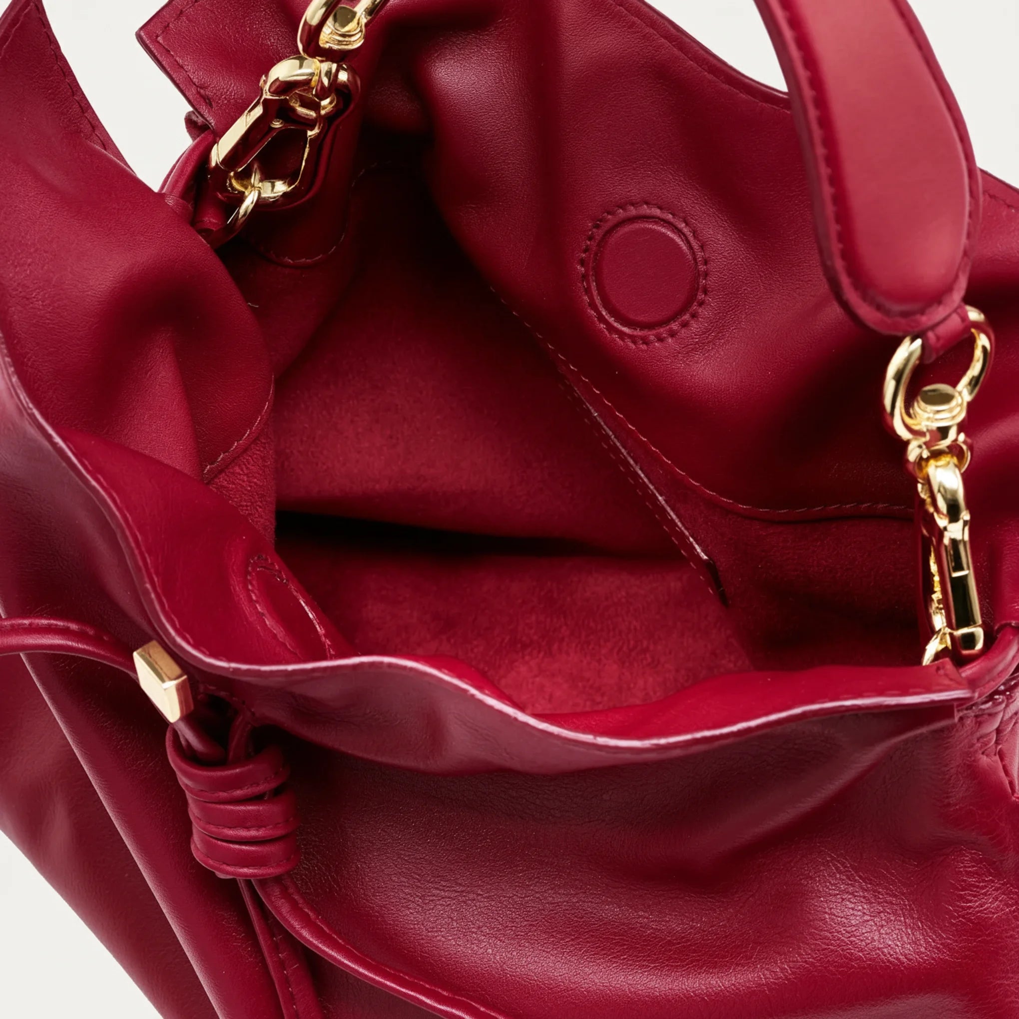 Miss 6 | carmine - shipping within 48 hours